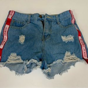 Howwe & Fewwe Jean shorts